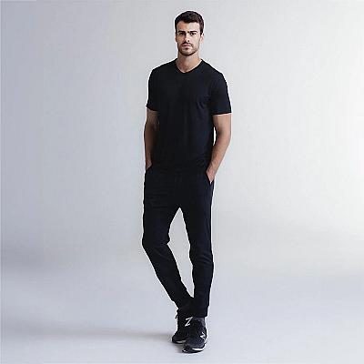 Imagem do produto Tech T-Shirt® de Gola V