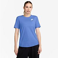 Imagem do produto Camiseta Nike Sportswear Club Essentials para Femi...